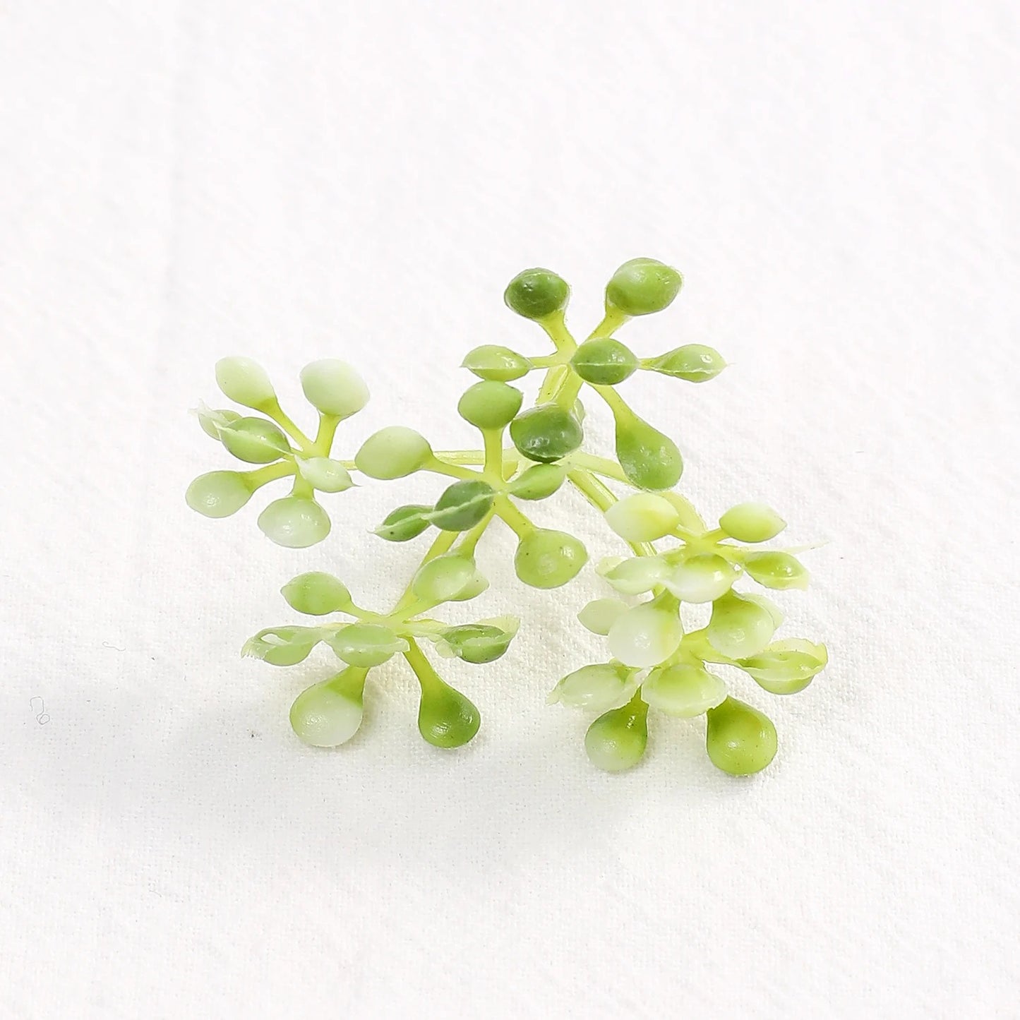 10Pcs Green Artificial Ferns Leaf Fake Plants Eucalyptus Flower Wall Vines