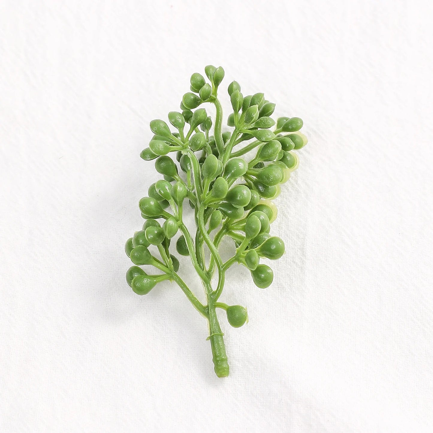10Pcs Green Artificial Ferns Leaf Fake Plants Eucalyptus Flower Wall Vines