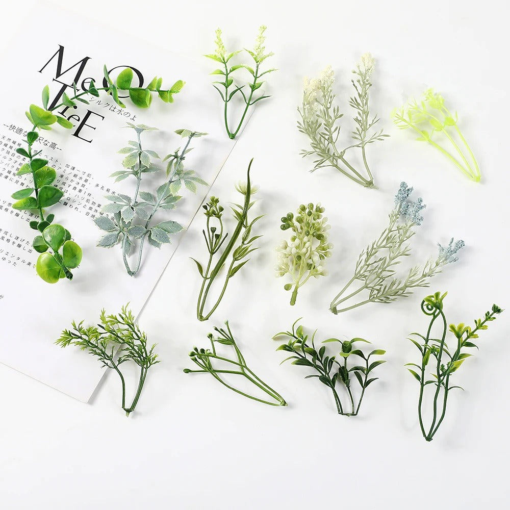 10Pcs Green Artificial Ferns Leaf Fake Plants Eucalyptus Flower Wall Vines